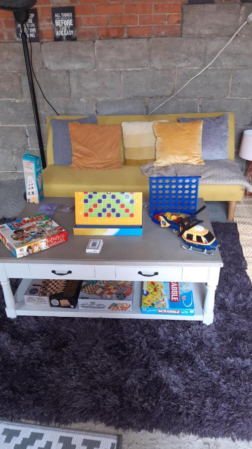 The White Dove Bed And Breakfast With Glamping Newark Showground Eksteriør bilde